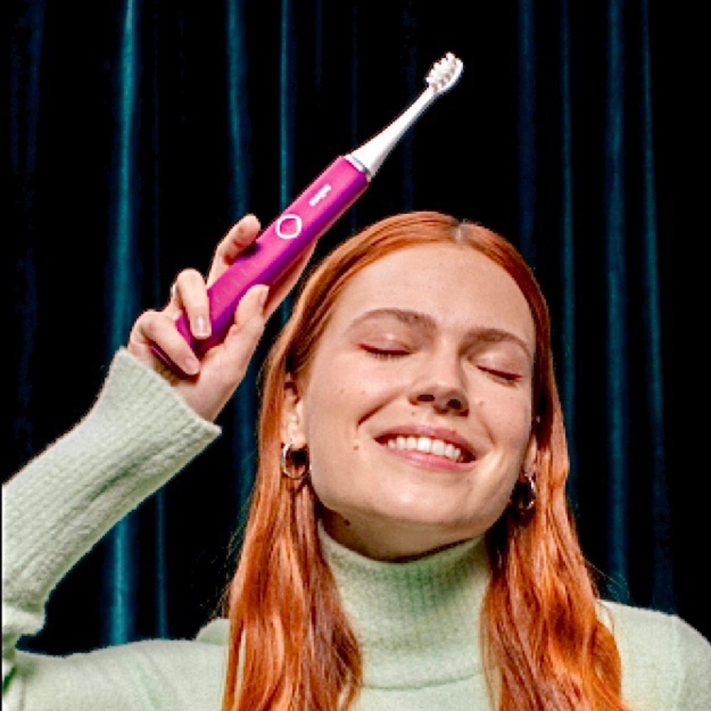 Bruush Electric Toothbrush Limited Edition magenta purple new with tags in box